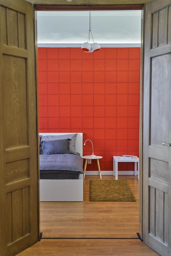 Nanirol Apartment At Gellert Bath Budapeste Exterior foto