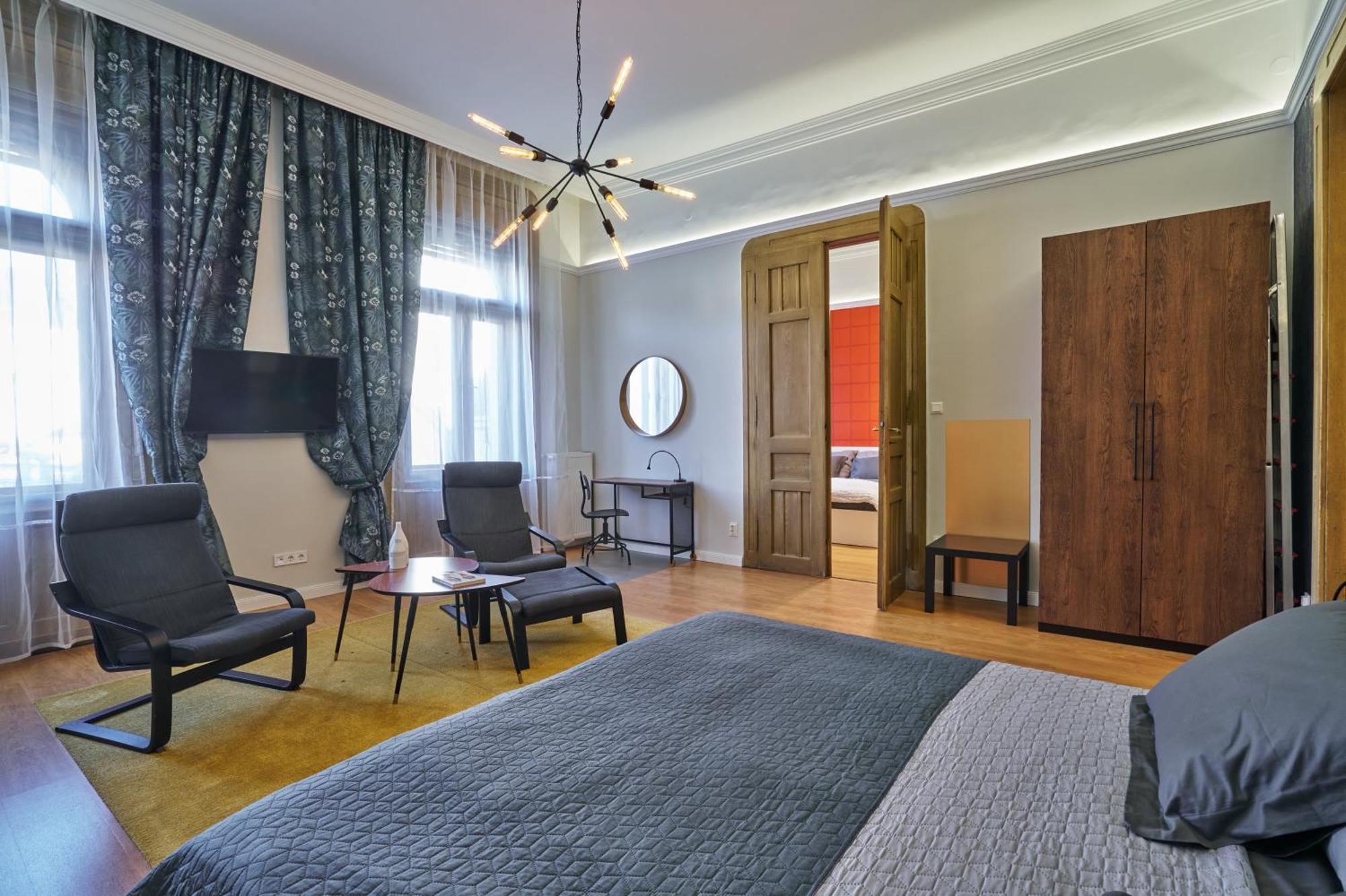 Nanirol Apartment At Gellert Bath Budapeste Exterior foto